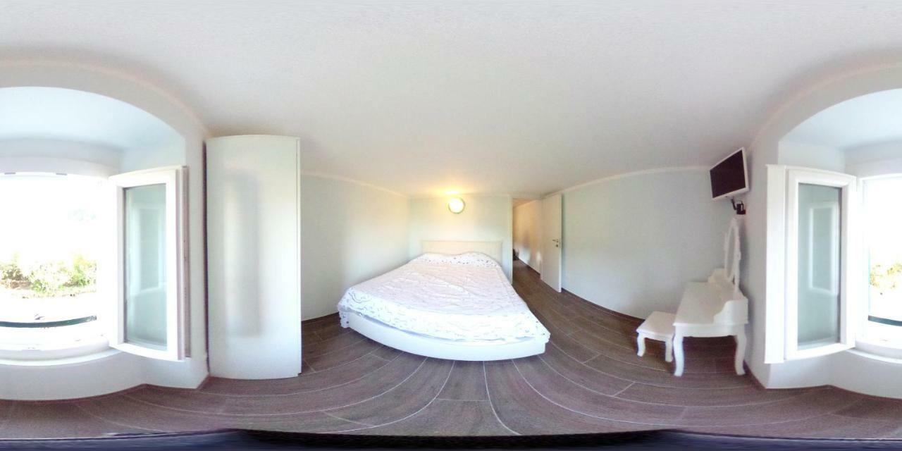 Il Borgo Antico Lägenhet La Spezia Exteriör bild